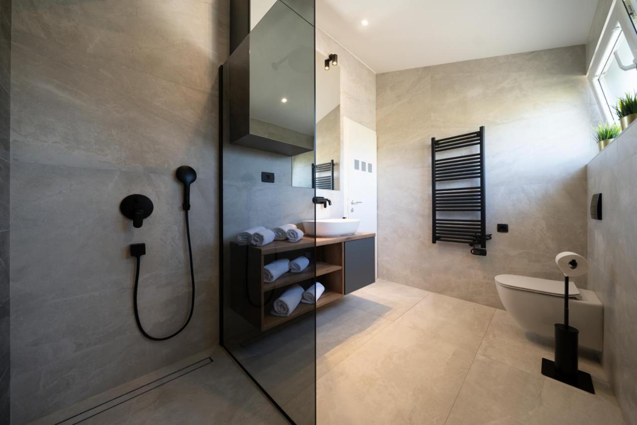 Holiday Home Apartments Bellamare 扎达尔 外观 照片