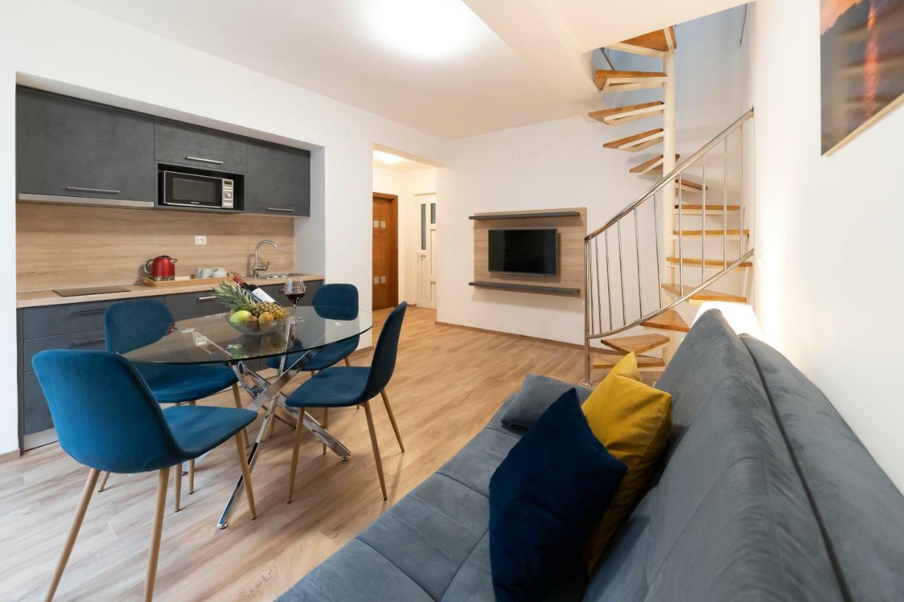 Holiday Home Apartments Bellamare 扎达尔 外观 照片